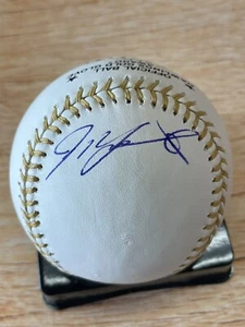 IVAN RODRIGUEZ JSA AUTOGRAPHED SIGNED MLB GOLD GLOVE BASEBALL RANGERS - Foto 1 di 4