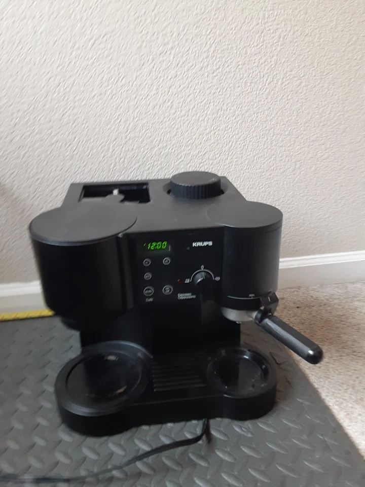 Krups #867 Cafe Bistro 4-Cup Espresso Maker / 10-Cup Coffee Machine Black *READ* - Image 1 of 4