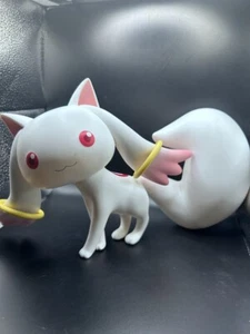 Seven Two Puella Magi Madoka Magica Kyubey Soft Vinyl Figure 350mm - Picture 1 of 4