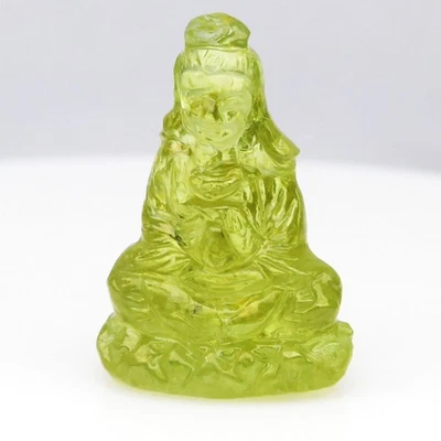 💎 Granate grosular verde amarillento natural talla guanyin de 16,84 quilates - gema de África Foto 1 de 4