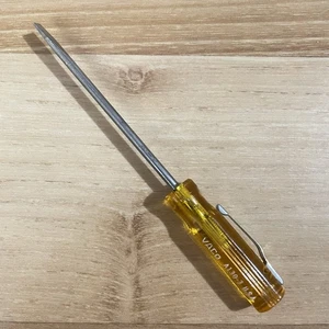 VACO 1/8” Pocket Clip Flat Slotted Cabinet Screwdriver 3” Shaft A130-3 Vintage - Picture 1 of 4
