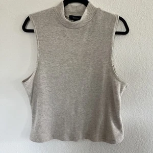 Dark Gray Ribbed Sleeveless Crop Top, Mock Neck, Women’s Plus 2x, Stretchy. - Picture 1 of 7