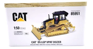 Diecast Master CAT D5 LGP VPAT Dozer 1:50 Scale Diecast Replica High Line Series - Picture 1 of 9