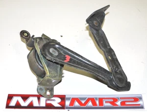 Soporte de resorte retenedor tapa maletero Toyota MR2 MK2 - Revisión3 a Revisión5 - Imagen 1 de 2