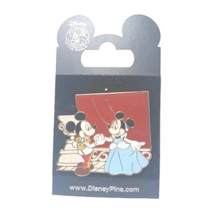 Prendedor Disney 59763 Mickey y Minnie como Parejas Disney Cenicienta y Príncipe - Imagen 1 de 2