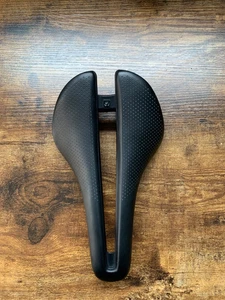 BONTRAGER Aeolus Pro Road Bike Saddle | 155mm - Picture 1 of 3