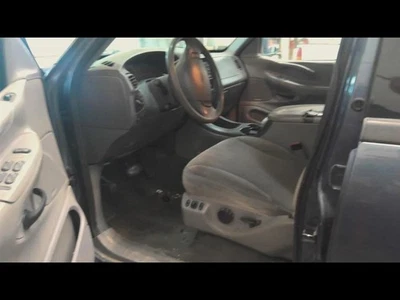 Equilibrador armónico 4,6 L 8-281 para furgoneta Ford E150 97-04 2059415 Foto 1 de 4