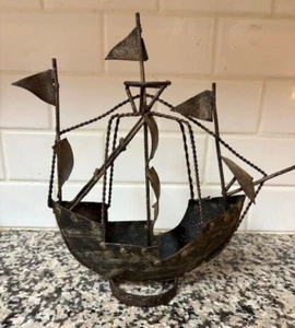 Vintage Metal Clipper Ship Pirate Ship Wire Art Rustic with brushed copper - Picture 1 of 5