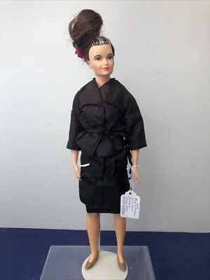"Muñeca vintage de 13,5"" Remco años 60 Lisa Littlechap madre Hong Kong traje #MA Foto 1 de 4