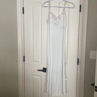 Vestido NATORI P73012 IVP PEQUEÑO S NUEVO $198 Foto 1 de 4