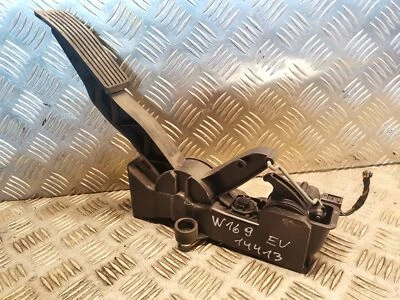 Pedal de aceleração Mercedes-Benz W169 A 200 Turbo 1693000104 EU LHD - Imagem 1 de 4