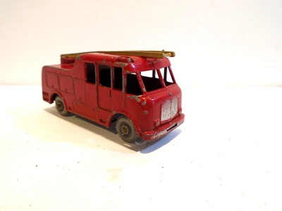 Matchbox 9 Merryweather Marquise Fire Engine - GPW - MOKO Lesney England - Image 1 of 4