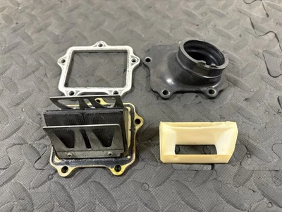 Yamaha 02-22 YZ250 2002 OEM arranque admisión lengüeta válvulas bloque montaje 5NX-13610-10 Foto 1 de 4