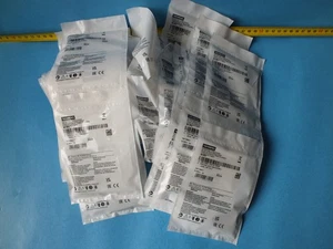 10 pcs of SIEMENS	3SU1400-1AA10-1BA0 contact block - Picture 1 of 5