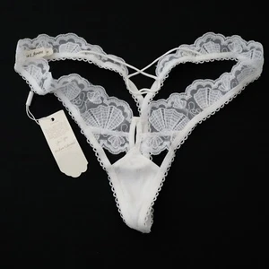 NEW For Love & Lemons VS 2023 She Sells Sea Shells Thong Panty SMALL - Picture 1 of 10