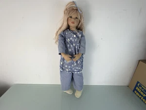 Künstlerpuppe Annette Himstedt Puppe 68 cm. Top Zustand. Sehr selten.   - Picture 1 of 3