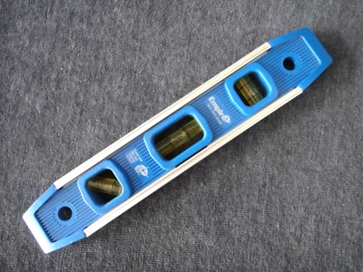 Empire Torpedo Level 581-9 Three Bubble 9" Magnetic Aluminum Side - Image 1 of 3