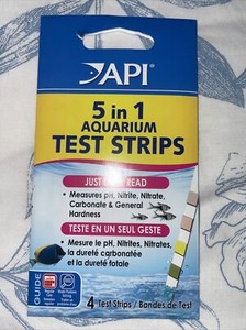 API 5 in 1 Aquarium Test Strips - 4 Pack Fish PH Levels Fresh & Salt Water