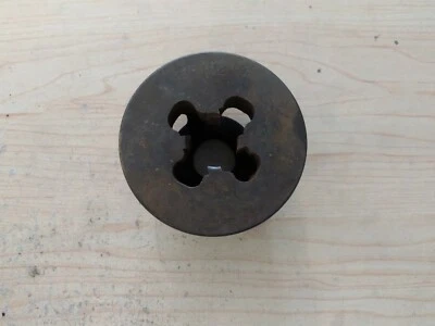 USED ARMSTRONG GS1 1/2" NPT DIE HEAD - GOOD TEETH - DROP HEAD TYPE - Image 1 of 4