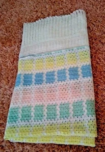 Vintage Baby Blanket Pastel 100% Dupont Orlon Acrylic Hand Crafted Made In USA - Picture 1 of 12