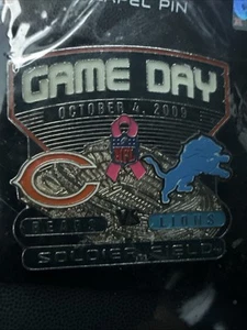 Chicago Bears vs Detroit Lions  Game Day Collector Pin Soldier Field 10/04/2009 - Picture 1 of 4