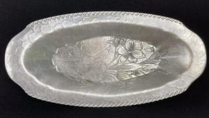 Vintage Oblong Hand Wrought Aluminum Bread Tray - Picture 1 of 11