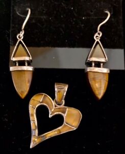 Native  American jewelry. Handcrafted Navajo Tiger eyes earrings & pendant set.
