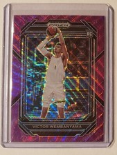 2023-24 Panini Prizm Draft Picks Victor Wembanyama Rookie Purple Wave Prizm #2 