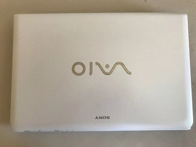 Sony VAIO SVE17 17.3"  i7 3740QM 16 GB 2TB SSD Laptop - Windows 10. 2013 - Image 1 of 4
