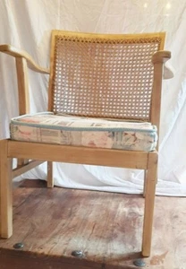 Antique Nursing chair - Art Deco - Excellent conditiion - Picture 1 of 4
