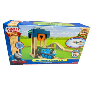 Thomas & Friends Wooden Railway Coal Hopper Figure 8 Set - Picture 1 of 6