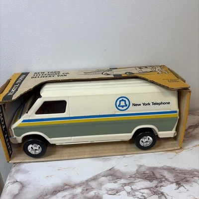 Vintage ERTL TOYS Nova York Telefone Aço Prensado Dodge Delivery Van #3754 - Imagem 1 de 4