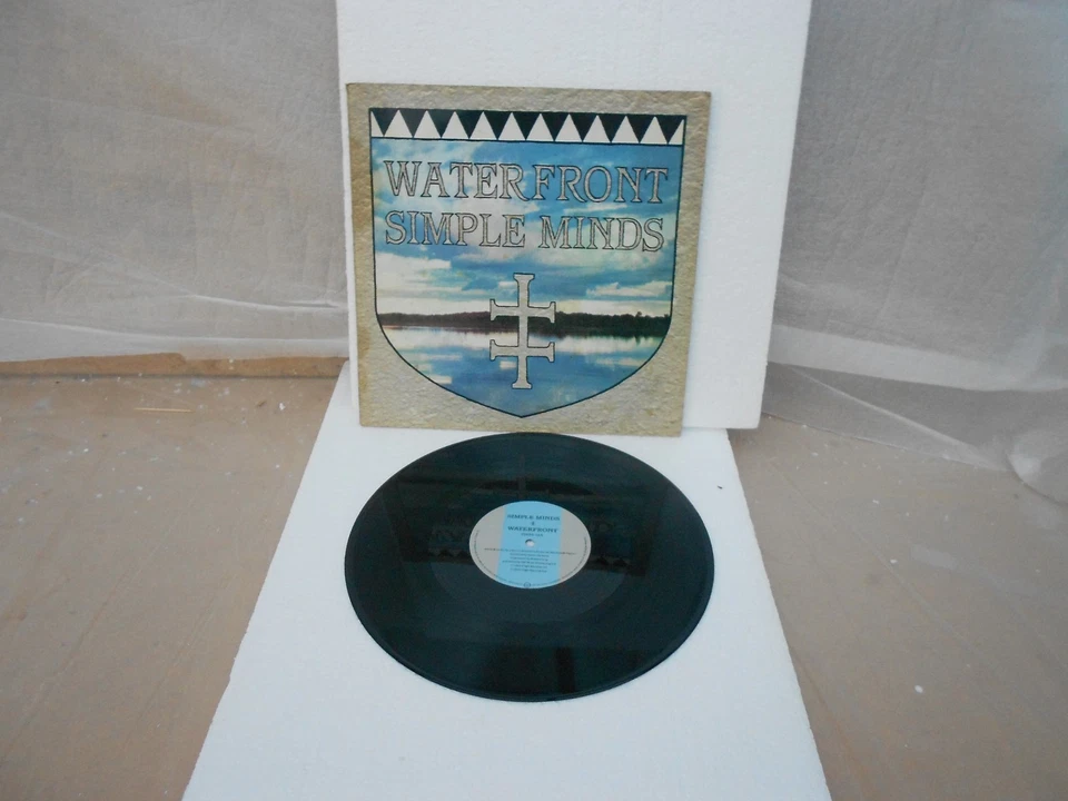 SIMPLE MINDS WATERFRONT 12" SINGLE IN GOOD CONDITION - Image 1 of 4