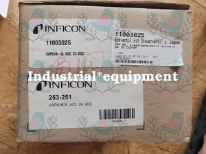 VAP016-X Pneumatic Driven Bellows Sealed Angle Valve VAP016-X VAP016-X VAP016-X - Picture 1 of 8