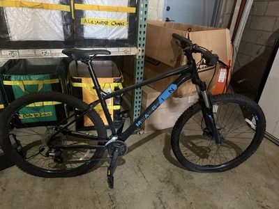 Bicicleta de montaña Marin Bobcat Trail 3 mediana 29 pulgadas negra y azul Foto 1 de 3