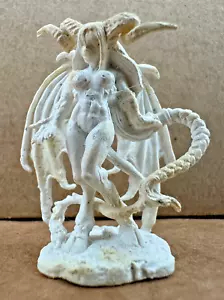 VIRINA, FEMALE DEMON Reaper Bones Miniatures Fantasy DND RPG - Picture 1 of 6