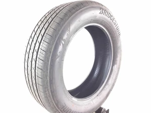 P235/60R18 Bridgestone Turanza LS100 102 V Used 9/32nds - Picture 1 of 5