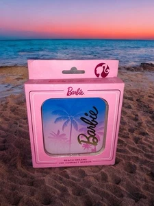 Impressions Vanity Barbie Espejo Compacto LED - Edición Beach Dream, Nuevo en Caja - Imagen 1 de 7