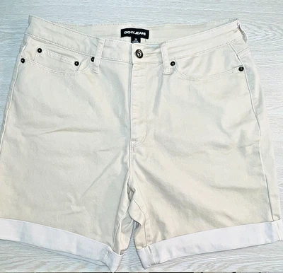 DKNY Shorts Size 12 Women's Stretch 4-Pocket Cuffed Hem in Cream - Image 1 of 4