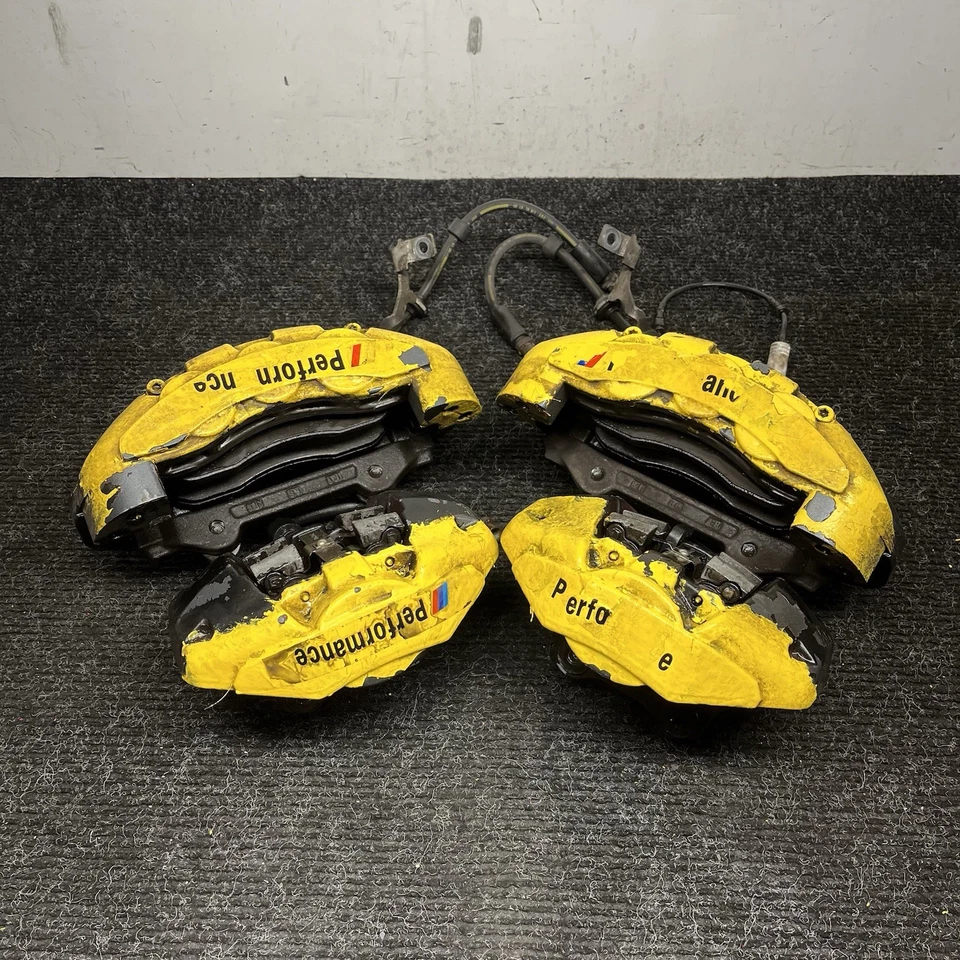 ☑️BMW E82 E88 135i FRONT REAR BRAKE CALIPERS SET FOUR BREMBO GREY GRAY 08-13 OEM Foto 1 de 4