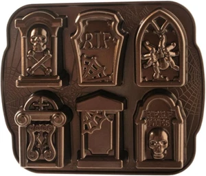 Tombstone Cakelet Pan - Picture 1 of 3