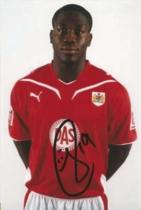 BRISTOL CITY: JOHN AKINDE SIGNED 6x4 PORTRAIT PHOTO+COA - Picture 1 of 1