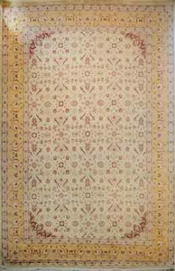 Millefleurs - Quarter Moon | 16 x 10 | Home Decor | Area Rugs - Picture 1 of 8