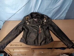 Chrome Gear Motorradjacke aus echtem schwarzem Leder hergestellt in den USA Damengröße Small - Bild 1 von 7