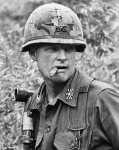 LT GENERAL HAROLD "HAL" MOORE JR. BATTLE OF IA DRANG VIETNAM WAR 8X10 PHOTO RP - Picture 1 of 2
