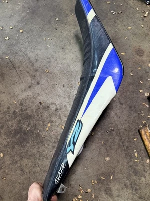 Yamaha 98-00 YZ125 YZ250 1999 OEM montaje de cubierta de sillín 5dh-24770-00-00 Foto 1 de 3