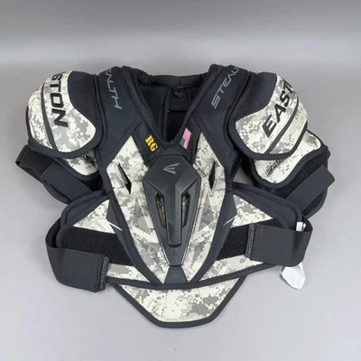 Easton Stealth C7.5 Senior Medium Hockey Shoulder Pads - Image 1 of 4