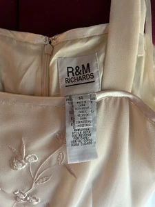 Formal womens dress- evening or wedding attire New With Tag Sz 14 R M Richards - Picture 1 of 9
