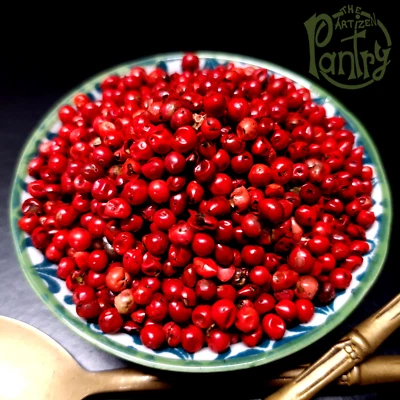 NEW Pink Peppercorns Whole - PREMIUM QUALITY SWEET PINK PEPPERCORNS 25g - 1kg - image 1 of 3