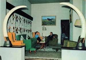 Nanyuki Kenya Africa Mount Kenya Safari Club Vintage Postcard - Picture 1 of 2